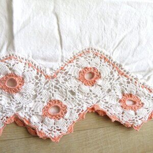 Vintage Handmade Crochet Standard Pillowcase Peach White Floral Lace Trim Design